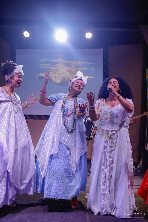 Praia do Forte Bahia, Fotografo em Praia do Forte, fotografo em salvador, baianas, dia internacional das mulheres, Mariane de Castro, casa da nati, Casa da Nati Praia do Forte, WALDYR LANTYER pROJETO TAMAR'