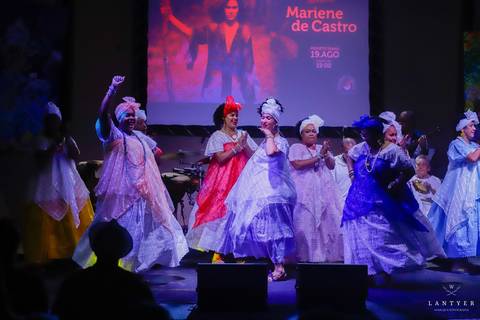 Praia do Forte Bahia, Fotografo em Praia do Forte, fotografo em salvador, baianas, dia internacional das mulheres'