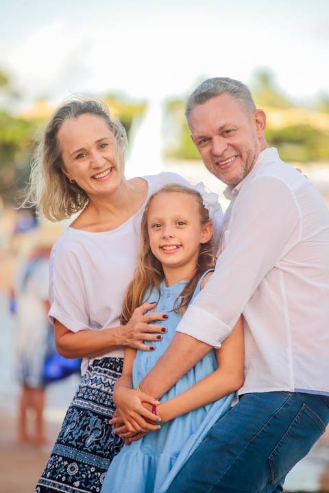 Fotógrafo de bodas de ouro em Praia do Forte, Fotos de bodas de ouro na Bahia,Fotografia de casais em Praia do Forte,Ensaio fotográfico de casal em Salvador,Fotógrafo de casamento em Praia do Forte,Fotógrafo de eventos em Bahia,Fotos de família '
