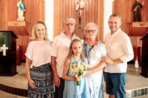 Fotógrafo de bodas de ouro em Praia do Forte, Fotos de bodas de ouro na Bahia,Fotografia de casais em Praia do Forte,Ensaio fotográfico de casal em Salvador,Fotógrafo de casamento em Praia do Forte,Fotógrafo de eventos em Bahia,Fotos de família '