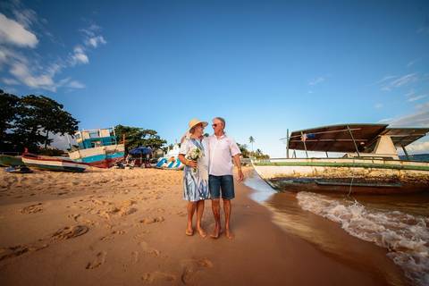 Fotógrafo de bodas de ouro em Praia do Forte, Fotos de bodas de ouro na Bahia,Fotografia de casais em Praia do Forte,Ensaio fotográfico de casal em Salvador,Fotógrafo de casamento em Praia do Forte,Fotógrafo de eventos em Bahia,Fotos de família '