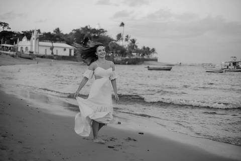 Bodas de Ouro em Praia do Forte-Ba,Registro Fotográfico de Renovação de Votos,Fotografia de Família, Histórias de Amor Duradouro,Celebração de 50 Anos de Casados, Cerimônia Intimista à Beira-Mar, Momentos Especiais Capturados em Imagens,WaldyrLantyer'