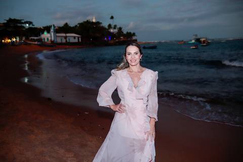 Bodas de Ouro em Praia do Forte-Ba,Registro Fotográfico de Renovação de Votos,Fotografia de Família, Histórias de Amor Duradouro,Celebração de 50 Anos de Casados, Cerimônia Intimista à Beira-Mar, Momentos Especiais Capturados em Imagens,WaldyrLantyer'