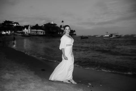 Bodas de Ouro em Praia do Forte-Ba,Registro Fotográfico de Renovação de Votos,Fotografia de Família, Histórias de Amor Duradouro,Celebração de 50 Anos de Casados, Cerimônia Intimista à Beira-Mar, Momentos Especiais Capturados em Imagens,WaldyrLantyer'
