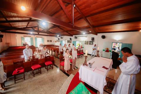 Bodas de Ouro em Praia do Forte-Ba,Registro Fotográfico de Renovação de Votos,Fotografia de Família, Histórias de Amor Duradouro,Celebração de 50 Anos de Casados, Cerimônia Intimista à Beira-Mar, Momentos Especiais Capturados em Imagens,WaldyrLantyer'