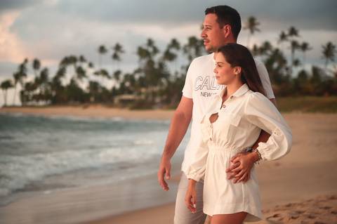 #AmorNaBahia #BahiaLovers #CerimoniaNaPraia #CasalAventureiro #CasamentoMagico #BahiaWedding #AmorEterno #CasamentoComVista #PraiaEncantadora #MomentoUnico #BahiaRomantica #WaldyrLantyer #PraiadoForteBahia Casamento no Vila Galé Casamento no Iberostar'