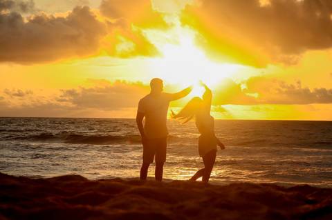 #AmorNaBahia #BahiaLovers #CerimoniaNaPraia #CasalAventureiro #CasamentoMagico #BahiaWedding #AmorEterno #CasamentoComVista #PraiaEncantadora #MomentoUnico #BahiaRomantica #WaldyrLantyer #PraiadoForteBahia Casamento no Vila Galé Casamento no Iberostar'