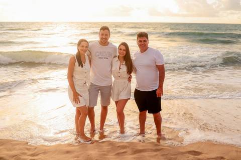 #AmorNaBahia #BahiaLovers #CerimoniaNaPraia #CasalAventureiro #CasamentoMagico #BahiaWedding #AmorEterno #CasamentoComVista #PraiaEncantadora #MomentoUnico #BahiaRomantica #WaldyrLantyer #PraiadoForteBahia Casamento no Vila Galé Casamento no Iberostar'