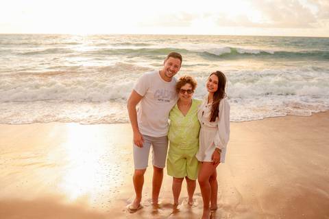 #AmorNaBahia #BahiaLovers #CerimoniaNaPraia #CasalAventureiro #CasamentoMagico #BahiaWedding #AmorEterno #CasamentoComVista #PraiaEncantadora #MomentoUnico #BahiaRomantica #WaldyrLantyer #PraiadoForteBahia Casamento no Vila Galé Casamento no Iberostar'