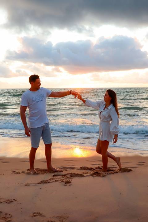 #CasamentoNaBahia #CasamentoNaPraia #PedidoDeCasamento #ViagemDeCasais #NoivosBahia #CasamentoRomântico #PraiaDoAmor #WeddingDestination #CasamentoDosSonhos #AmorNaBahia #BahiaLovers #CerimoniaNaPraia #CasalAventureiro #CasamentoMagico #BahiaWedding #Amor'