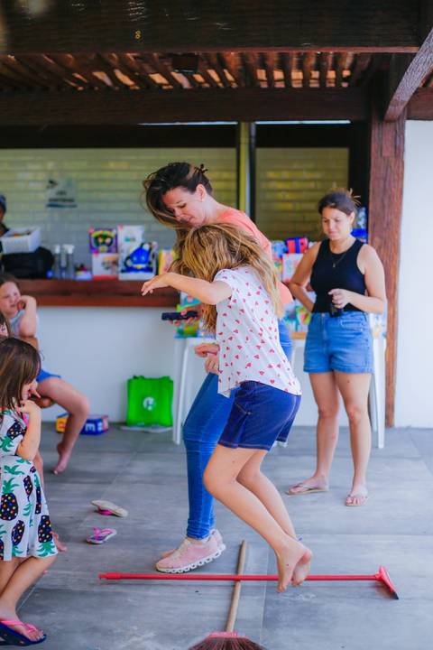 Descubra a essência de Praia do Forte-Ba, onde a beleza natural encontra a excelência acadêmica da Villa Global em Salvador. Um refúgio tropical que proporciona educação de alto nível e experiências memoráveis para famílias exigentes. Waldyr Lantyer Foto '