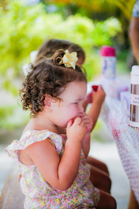 Villa Global em Salvador e Praia do Forte: uma parceria que oferece à família o melhor de dois mundos. Neste paraíso à beira-mar, a excelência acadêmica e a beleza natural se encontram, proporcionando uma experiência única e enriquecedora'