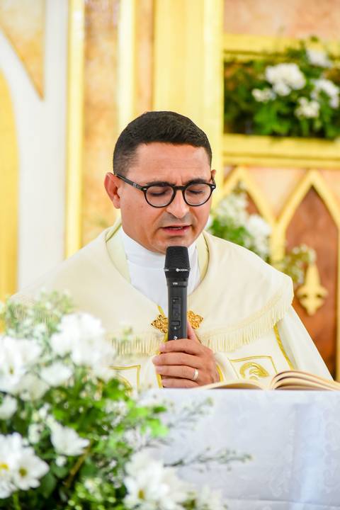 Momentos Especiais Casamento, União Bahia, Detalhes do Casamento, Festa de Casamento Feira de Santana, Registro Fotográfico Casamento, Noiva e Noivo Bahia, Casamento ao Ar Livre Feira de Santana, Ensaio Pré-Casamento Bahia, Decoração de Casamento,WLATYER'