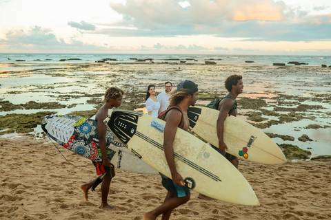Surpresa em Praia do Forte:-Ba Diogo ajoelha-se para pedir a mão de Fernanda em casamento. Confira os detalhes desse momento especial. Foto da Hora por Waldyr Lantyer'