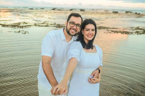 Surpresa em Praia do Forte:-Ba Diogo ajoelha-se para pedir a mão de Fernanda em casamento. Confira os detalhes desse momento especial. Foto da Hora por Waldyr Lantyer'