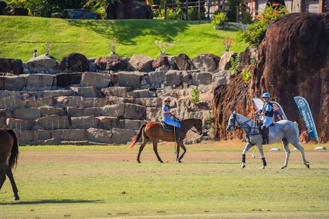 A adrenalina do polo tomou conta do Polo Club em Praia do Forte. As partidas do V Torneio Polomar foram um espetáculo único!A adrenalina do polo tomou conta do Polo Club em Praia do Forte. As partidas do V Torneio Polomar foram um espetáculo único!'