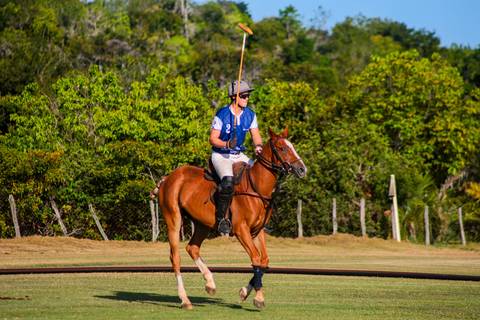 O V Torneio de Ano Novo Polomar trouxe emoção ao Polo Club em Praia do Forte. Um espetáculo de habilidade, estratégia e paixão pelo polo, esporte equestre de grande tradição.'