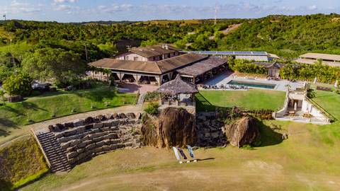 O V Torneio de Ano Novo Polomar trouxe emoção ao Polo Club em Praia do Forte. Um espetáculo de habilidade, estratégia e paixão pelo polo, esporte equestre de grande tradição.'