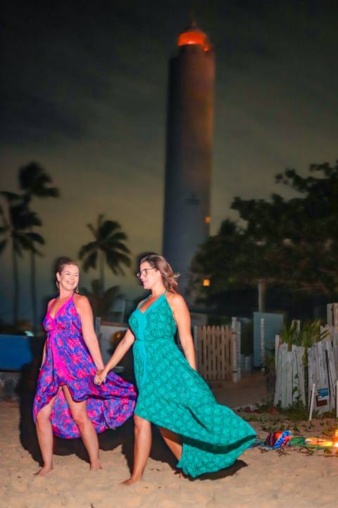 fotografia de casamento Praia do Forte, ensaio fotográfico pedido de casamento Bahia, fotos de casamento ao nascer da lua, fotógrafo em Praia do Forte Bahia, pedido de casamento surpresa na praia, ensaio romântico Praia do Forte, fotos de casal ao lado do'