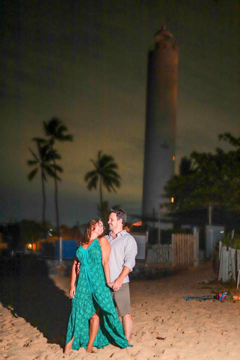 fotografia de casamento Praia do Forte, ensaio fotográfico pedido de casamento Bahia, fotos de casamento ao nascer da lua, fotógrafo em Praia do Forte Bahia, pedido de casamento surpresa na praia, ensaio romântico Praia do Forte, fotos de casal ao lado do'