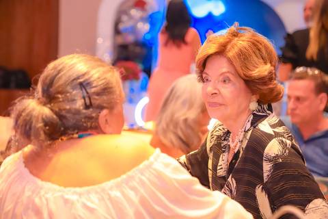 Como garantir fotografias incríveis do seu aniversário? Deixe a fotografia connosco!
Contrate um fotógrafo profissional para captar cada detalhe da sua festa.
Imagens de aniversário que contam a sua história – fotógrafo em Portugal.
Fotografia de festas e'