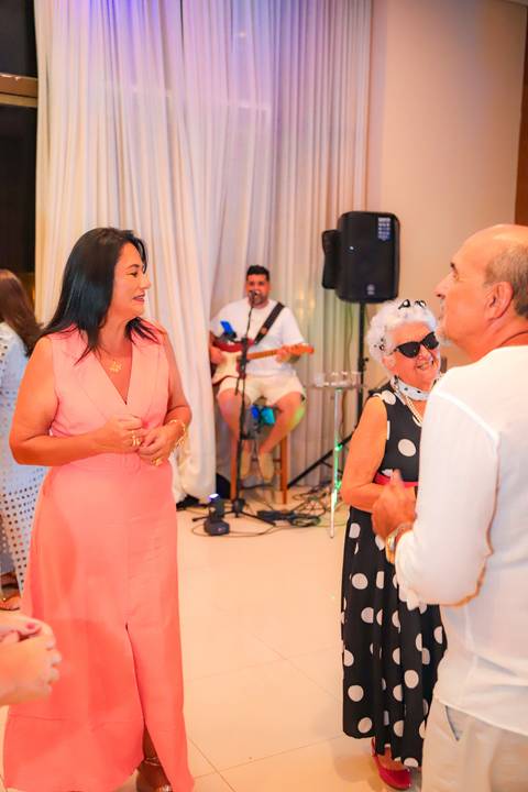 Como garantir fotografias incríveis do seu aniversário? Deixe a fotografia connosco!
Contrate um fotógrafo profissional para captar cada detalhe da sua festa.
Imagens de aniversário que contam a sua história – fotógrafo em Portugal.
Fotografia de festas e'