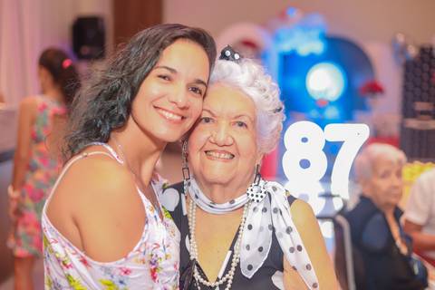 Fotógrafo de aniversário em Portugal – registe momentos especiais com fotografias profissionais.
Sessão fotográfica de aniversário em Lisboa – celebre o seu dia com imagens incríveis.
Fotografias de aniversário no Porto – captamos a emoção do seu momento '