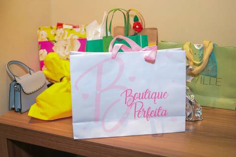 Fotógrafo de aniversário em Portugal – registe momentos especiais com fotografias profissionais.
Sessão fotográfica de aniversário em Lisboa – celebre o seu dia com imagens incríveis.
Fotografias de aniversário no Porto – captamos a emoção do seu momento '