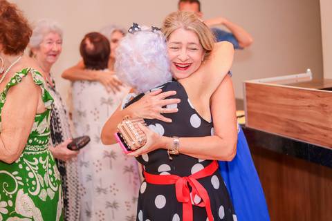 Fotógrafo de aniversário em Portugal – registe momentos especiais com fotografias profissionais.
Sessão fotográfica de aniversário em Lisboa – celebre o seu dia com imagens incríveis.
Fotografias de aniversário no Porto – captamos a emoção do seu momento '