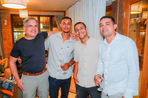 Dra. Laiza Paiva celebra nova fase como advogada, acolhendo clientes com empatia nas áreas imobiliária e sucessória.

'