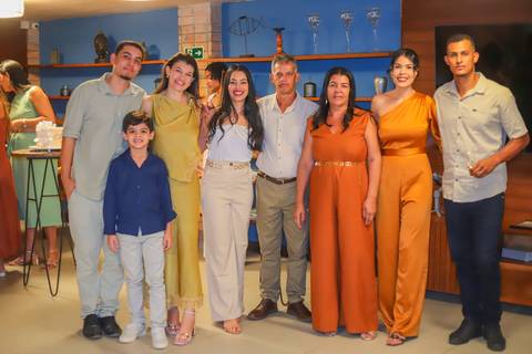 Imagem que eterniza o início de uma missão: a Dra. Laiza Paiva agora oferece soluções jurídicas com sensibilidade e técnica. Praia do Forte Bahia'