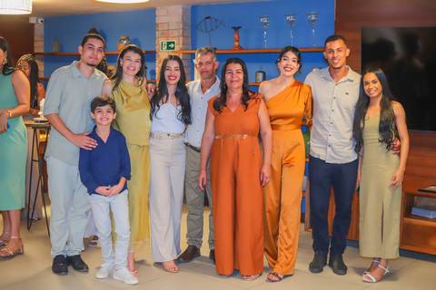 Imagem que eterniza o início de uma missão: a Dra. Laiza Paiva agora oferece soluções jurídicas com sensibilidade e técnica. Praia do Forte Bahia'