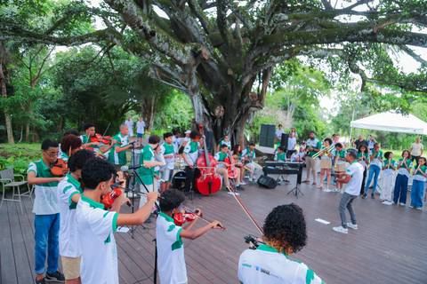 A presença ativa da Villa Global Education foi um verdadeiro show à parte. Seus alunos apresentaram soluções criativas e conscientes sobre preservação ambiental, mostrando na prática a importância de uma educação moderna, conectada com os desafios do mund'