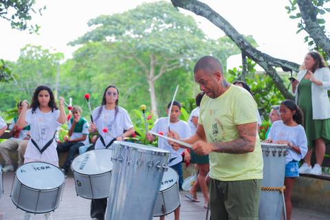 A presença ativa da Villa Global Education foi um verdadeiro show à parte. Seus alunos apresentaram soluções criativas e conscientes sobre preservação ambiental, mostrando na prática a importância de uma educação moderna, conectada com os desafios do mund'
