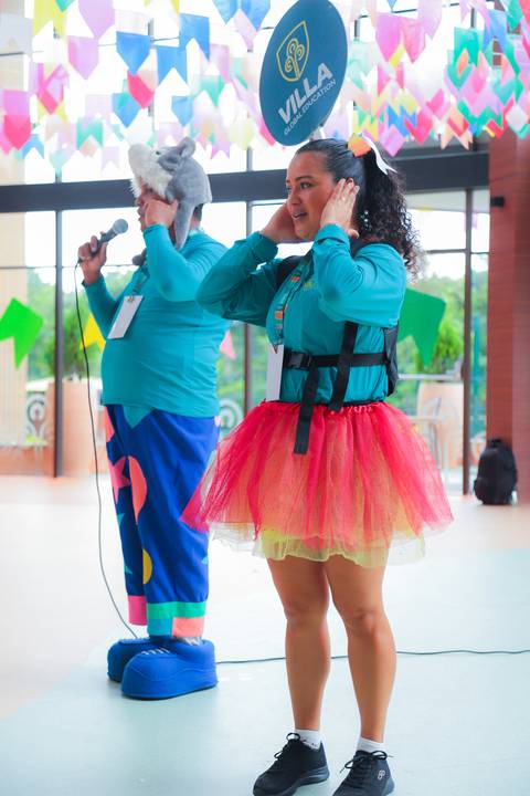 escola bilíngue em Praia do Forte educação premium Bahia Villa Global Education melhores escolas da Linha Verde onde matricular meu filho em Praia do Forte Castelo Garcia D’Ávila eventos plantio de ipê e pau-brasil escolas com foco fotografo praia '