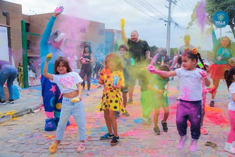 escola bilíngue em Praia do Forte educação premium Bahia Villa Global Education melhores escolas da Linha Verde onde matricular meu filho em Praia do Forte Castelo Garcia D’Ávila eventos plantio de ipê e pau-brasil escolas com foco fotografo praia '