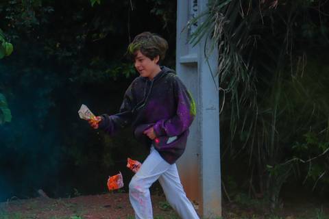 escola bilíngue em Praia do Forte educação premium Bahia Villa Global Education melhores escolas da Linha Verde onde matricular meu filho em Praia do Forte Castelo Garcia D’Ávila eventos plantio de ipê e pau-brasil escolas com foco fotografo praia '