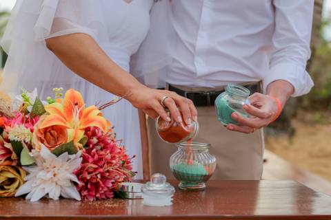 As fotos desse casamento mostram a força da fotografia documental de casamento: naturalidade, emoção e a beleza de ser quem se é.'