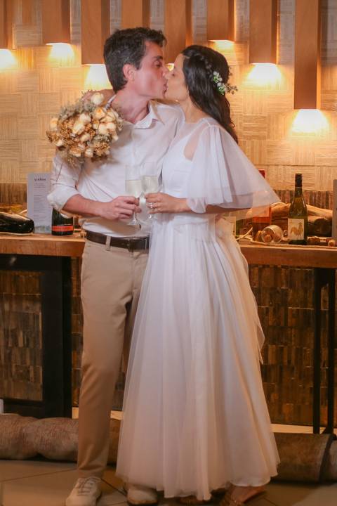 Este casamento civil no Iberostar é inspiração para noivas que sonham com uma cerimônia intimista, elegante e conectada à natureza.'