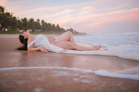 Ser fotógrafo em Praia do Forte me permite presenciar milagres como a espera pela Clara. Obrigado Nayara e Gabriel por permitirem registrar esse renascimento. #Gratidao #FotografiaGestante #GrandPalladiumImbassai #LitoralBahia #WaldyrLantyer'