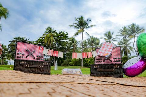 Se você já está com as malas prontas para o Tivoli ou está planejando sua próxima estadia, que tal garantir um registro profissional desse momento único? As vagas para ensaios no resort são limitadas para garantir um atendimento exclusivo. Entre em contat'