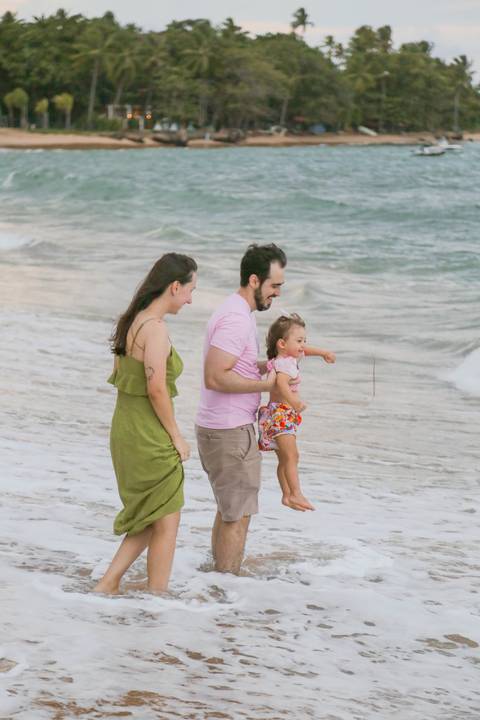 Se você já está com as malas prontas para o Tivoli ou está planejando sua próxima estadia, que tal garantir um registro profissional desse momento único? As vagas para ensaios no resort são limitadas para garantir um atendimento exclusivo. Entre em contat'