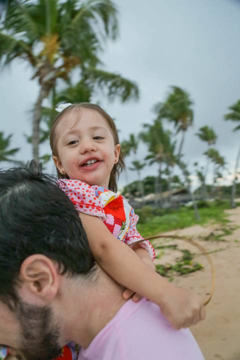 As crianças crescem num piscar de olhos e as férias passam voando. Mas um ensaio fotográfico profissional tem o poder de parar o tempo. Daqui a alguns anos, você vai olhar para essas fotos e lembrar exatamente do som das risadas deles na grama'
