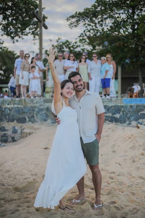Surpreenda quem você ama com um pedido de casamento emocionante em Praia do Forte-BA. Eternize o sim à beira-mar com ensaio fotográfico profissional focado em capturar sentimentos verdadeiros na Linha Verde. POR WALDYR LANTYER, FOTOGRAFO EM PRAIADOFORTE'