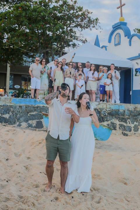 POR WALDYR LANTYER, FOTOGRAFO EM PRAIADOFORTE Celebre momentos especiais durante suas férias na Praia do Forte-BA. Brinde de espumante e fotos descontraídas do casal à beira-mar para marcar viagens inesquecíveis pelo litoral norte baiano. Reserve seu ensa'