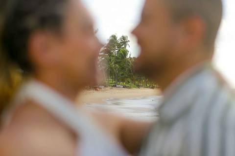 A mágica de ser mãe em um destino inesquecível.
Registrar a gestação durante a viagem à Praia do Forte é eternizar a espera do seu bebê no lugar onde a paz e a natureza se encontram.
✨ Ensaio Gestante Praia do Forte'