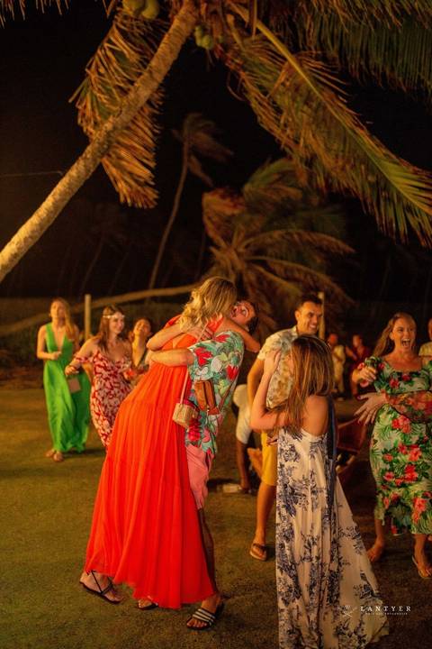 Tree Bies Resort - Subaúma - Bahia - Festa de Pré-Casamento - Casamento na Praia - Praia do Forte Bahia
'