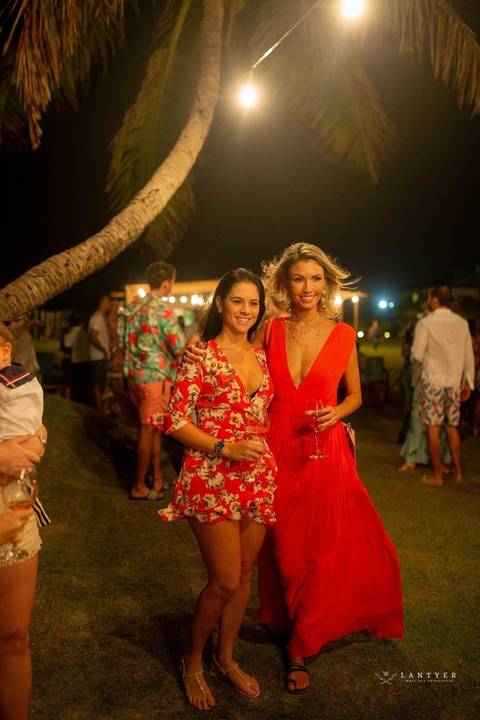 Noiva - Tree Bies Resort - Subaúma - Bahia - Festa de Pré-Casamento - Casamento na Praia - Praia do Forte Bahia
'