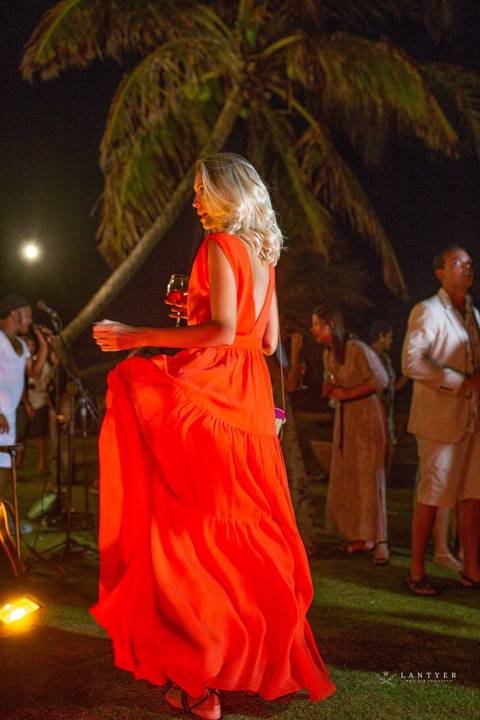 Casamento em Subaúma - Cantor de Casamento Tree Bies Resort - Subaúma - Bahia - Festa de Pré-Casamento - Casamento na Praia - Praia do Forte Bahia – Noivos – Edno Sá - Waldyr Lantyer Fotrografia - Foto da Hora SSA'