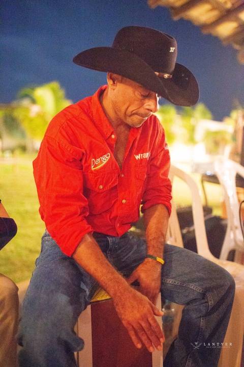 Casamento em Subaúma - Cantor de Casamento Tree Bies Resort - Subaúma - Bahia - Festa de Pré-Casamento - Casamento na Praia - Praia do Forte Bahia – Noivos – Edno Sá - Waldyr Lantyer 
 - Paulo Raio - Fotrografia - Foto da Hora SSA'